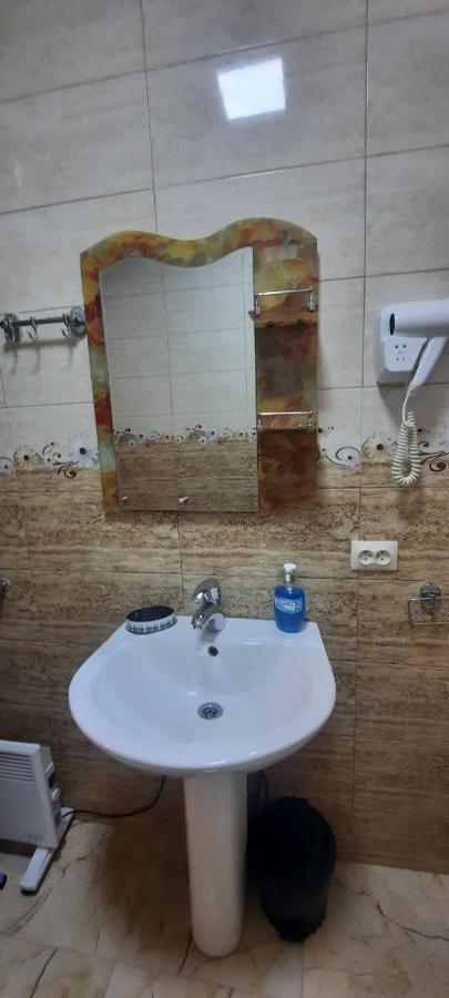 Guesthouse Kurdiani In ميستيا المظهر الخارجي الصورة